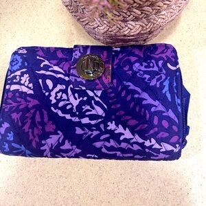 Vera Bradley RFID Turnlock Wallet Paisley Amethyst